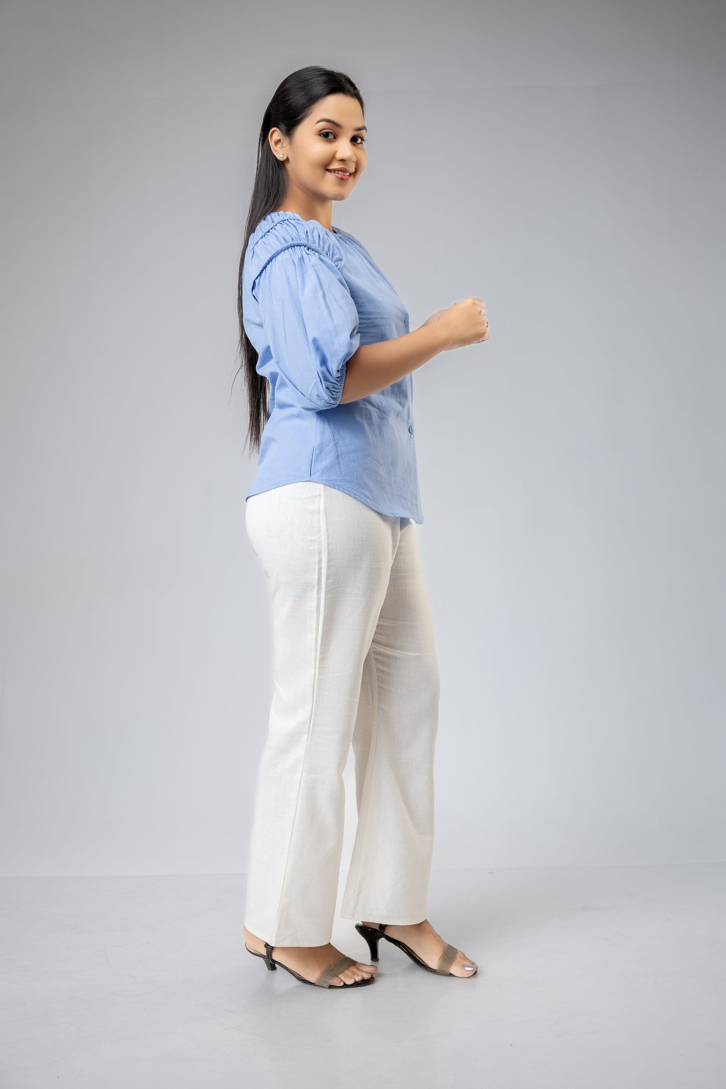 FL 2101 - Bluebell Whisper Top